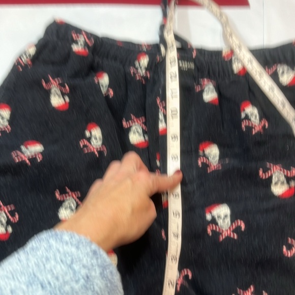 Lucky SKULL Santa HAT black flannel pants lounge CANDY CANES crossbones mens XL - Picture 9 of 14